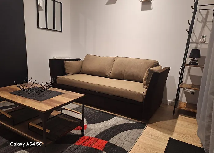 Neuf Avec Espace De Travail Separe Guécélard