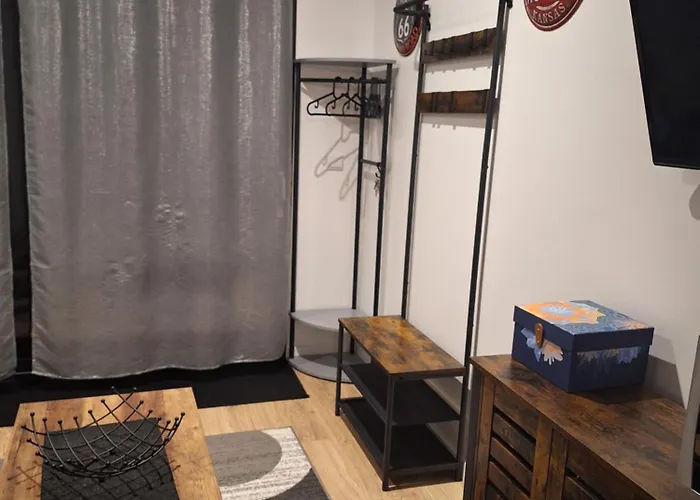 B&B Neuf Avec Espace De Travail Separe